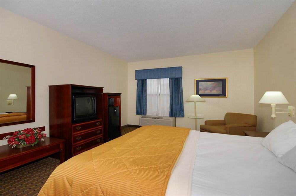 Red Roof Inn & Suites Newnan Exteriér fotografie