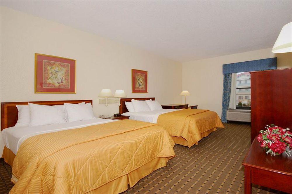 Red Roof Inn & Suites Newnan Exteriér fotografie