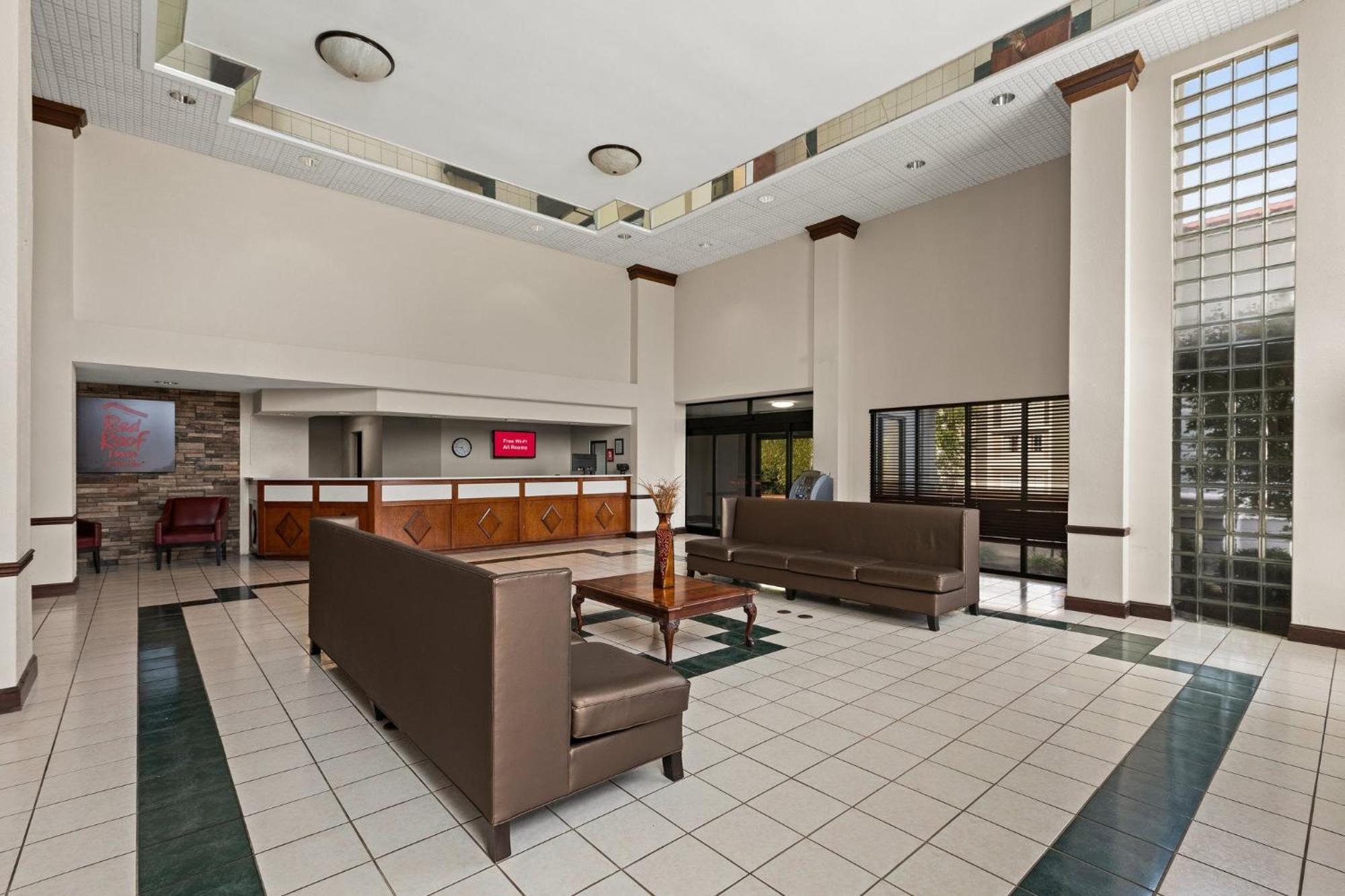 Red Roof Inn & Suites Newnan Exteriér fotografie
