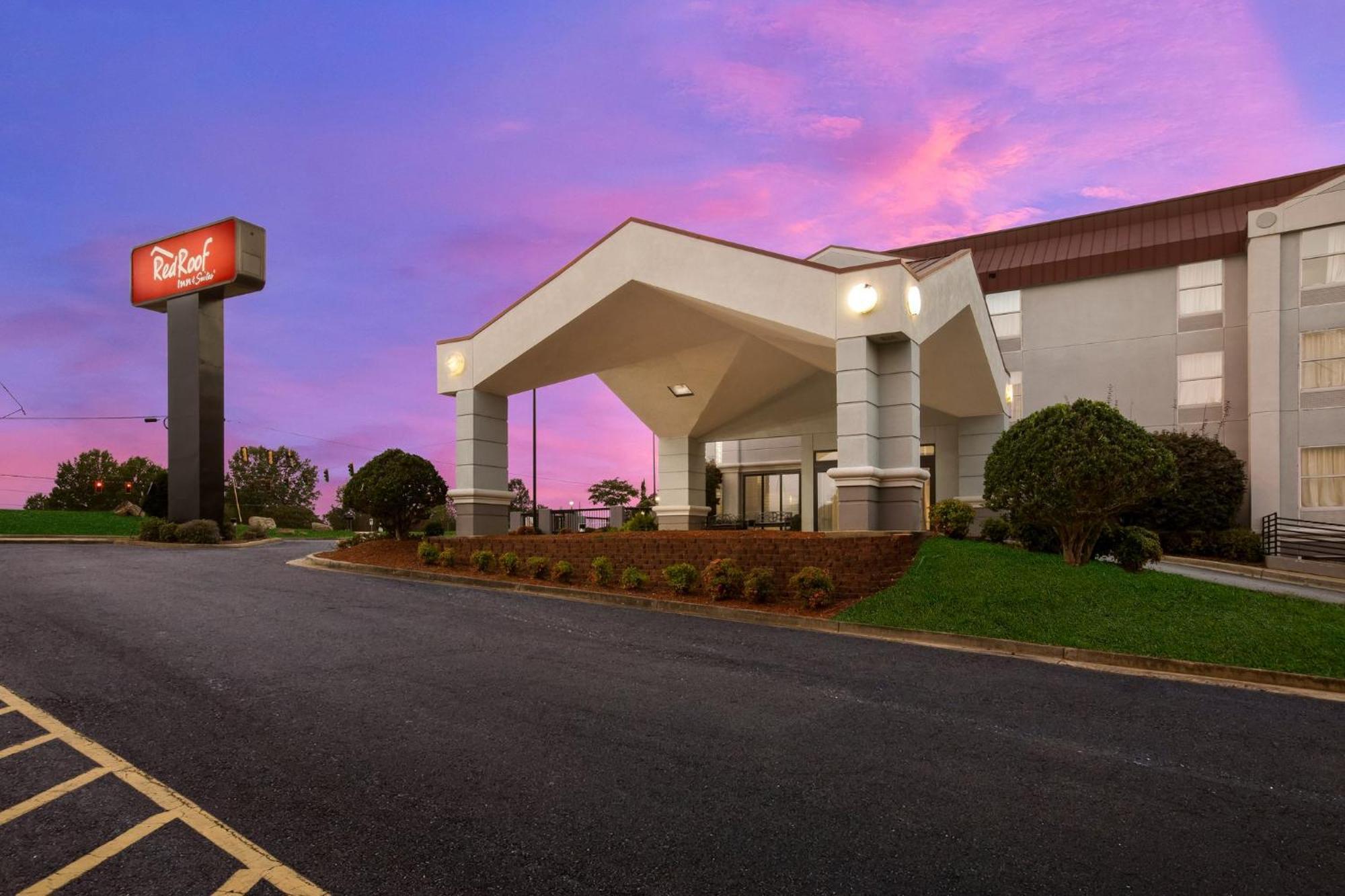 Red Roof Inn & Suites Newnan Exteriér fotografie